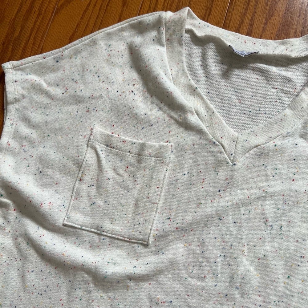 Brand new multi Speckled V-Neck Sleeveless Top Shirt White Birch Small S